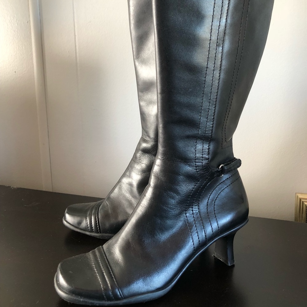 Nine & Company Leather Boots
